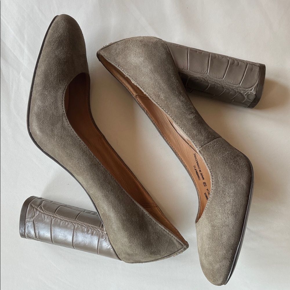 Coach Gray Suede Block Heel Pumps Office Formal 3 inch High - Picture 8 of 10